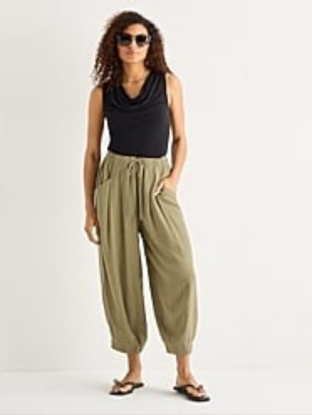 a.n.a Dusky Green Linen Drawstring Balloon Ankle Pants. NWT. L